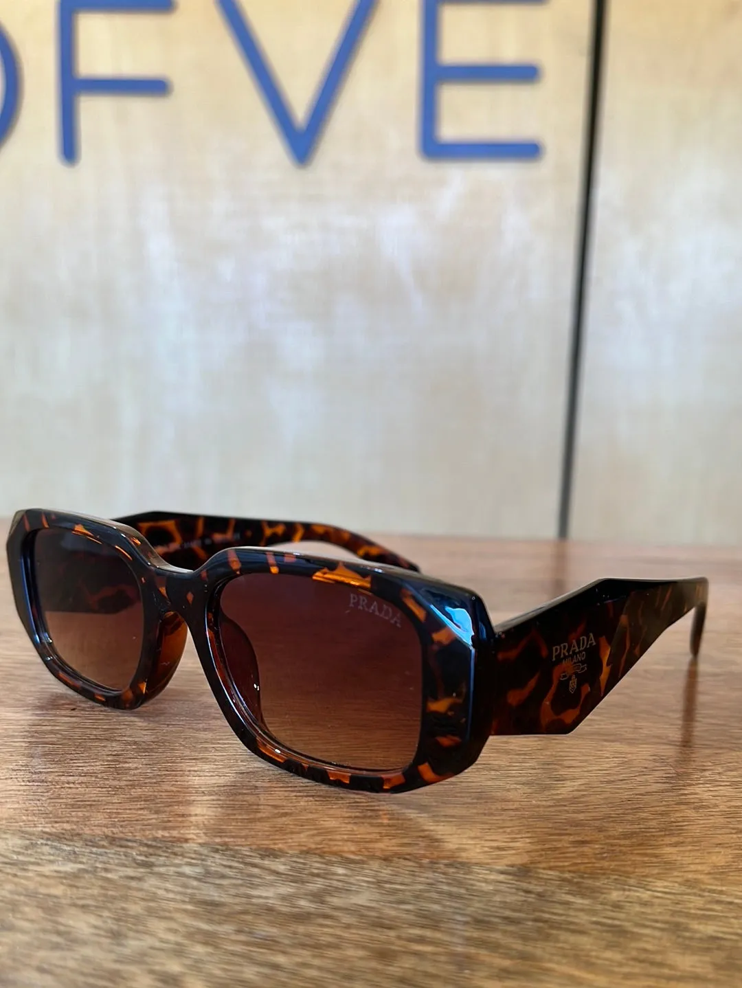 10666 1l-393 Lentes Prada PR 17WS