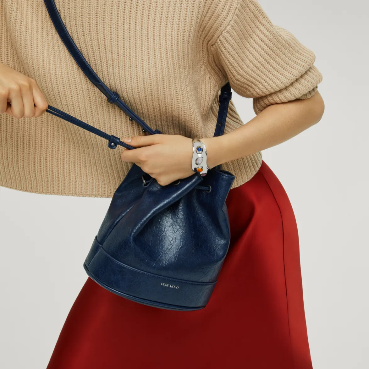 Amber Bucket Bag