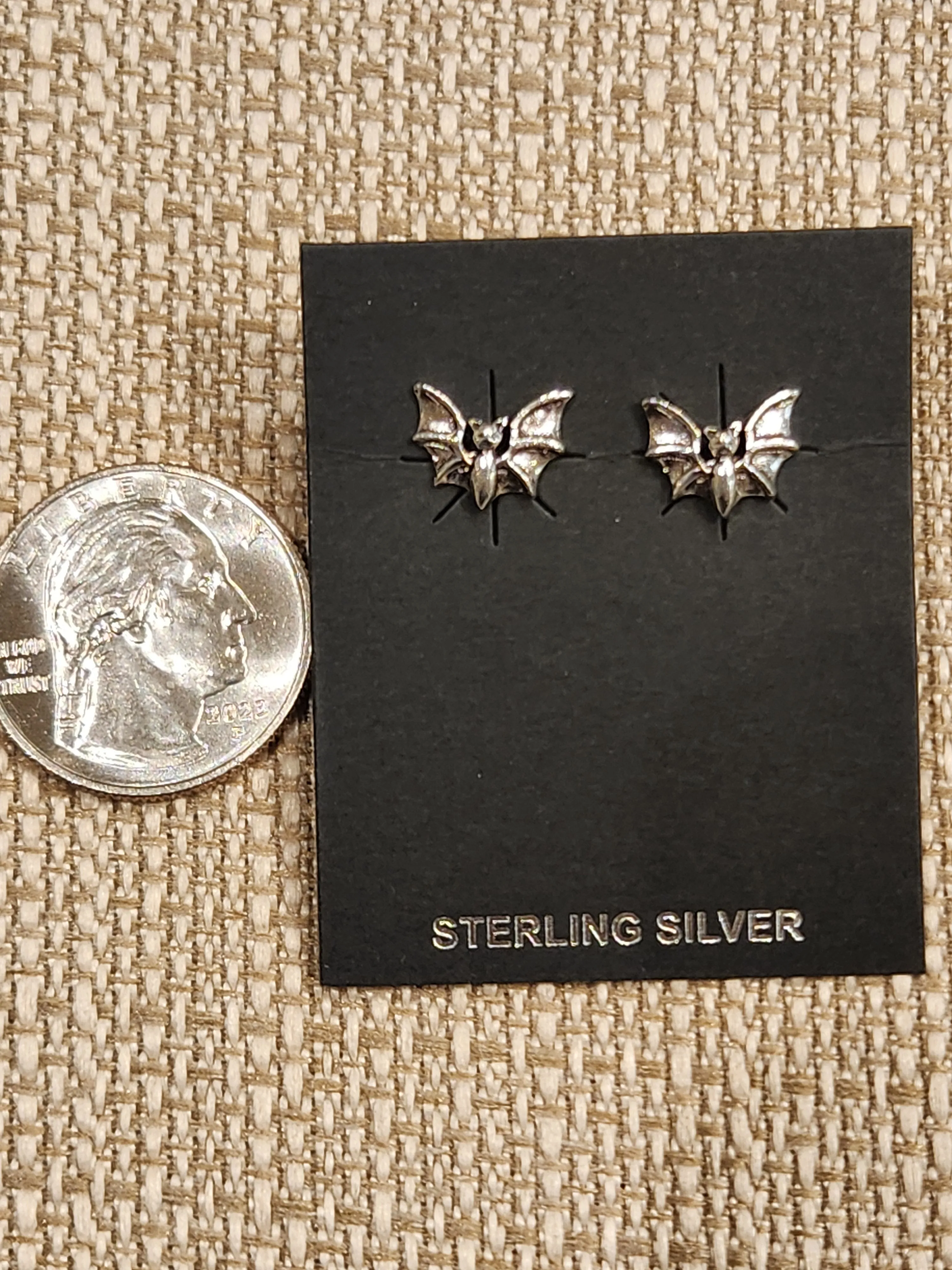 BATS - MINI POST STYLE