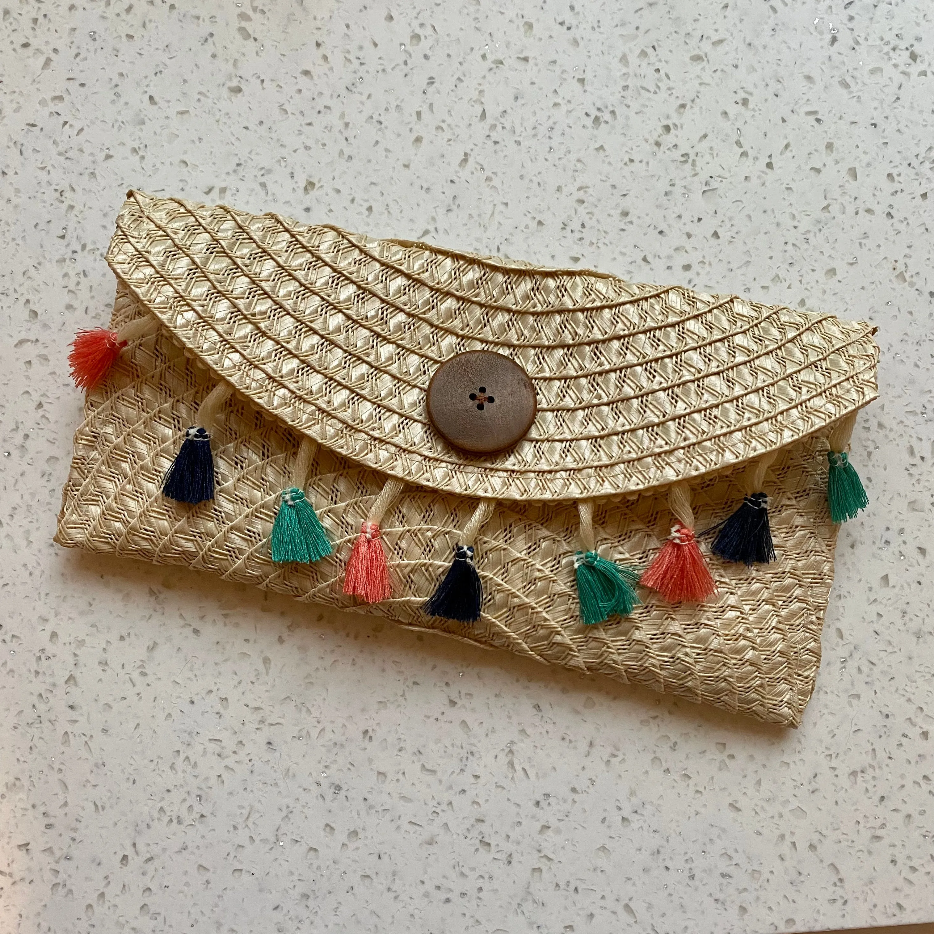 Handmade Natural Straw Tassel Clutch