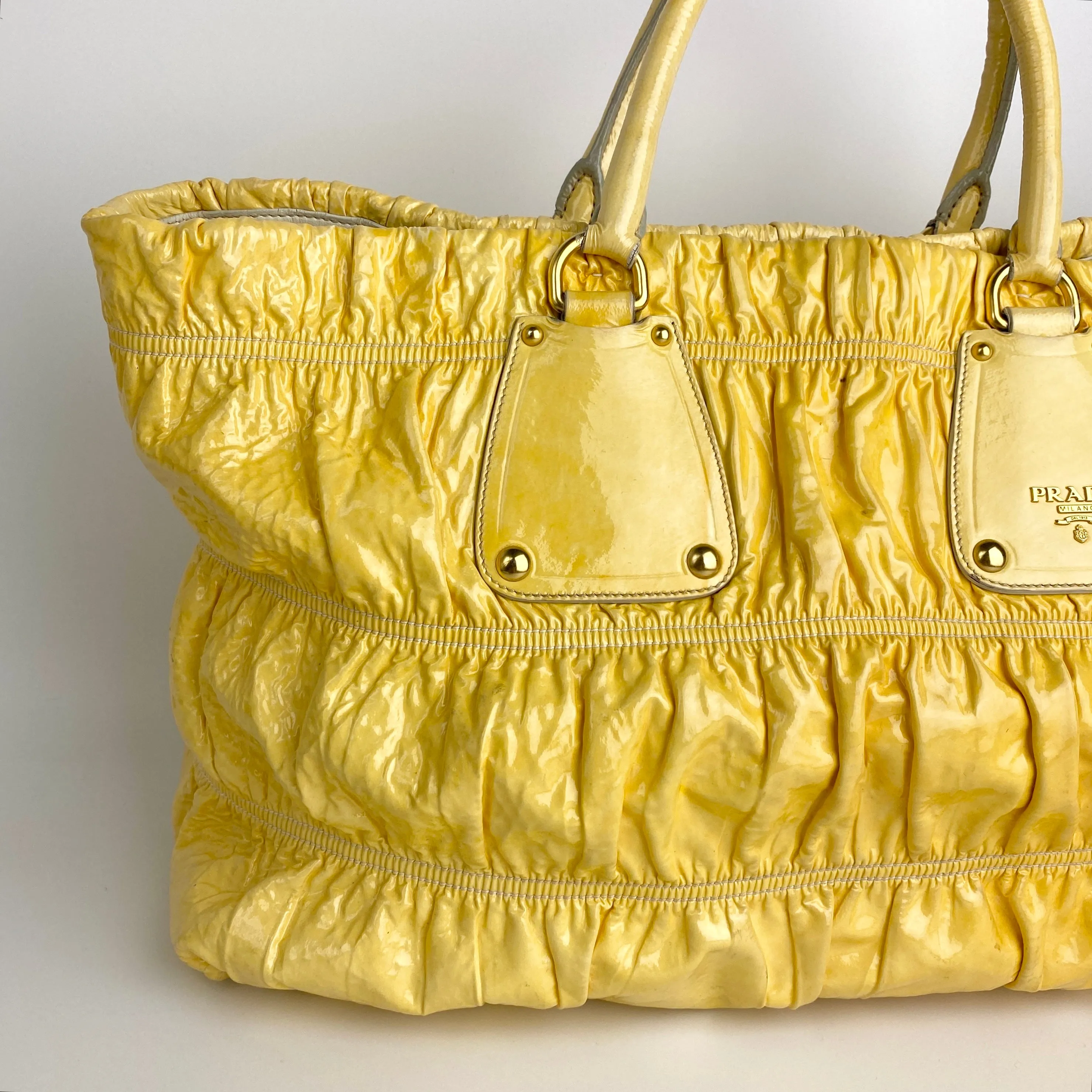 PRADA GLAC GAUFRE TOTE BAG