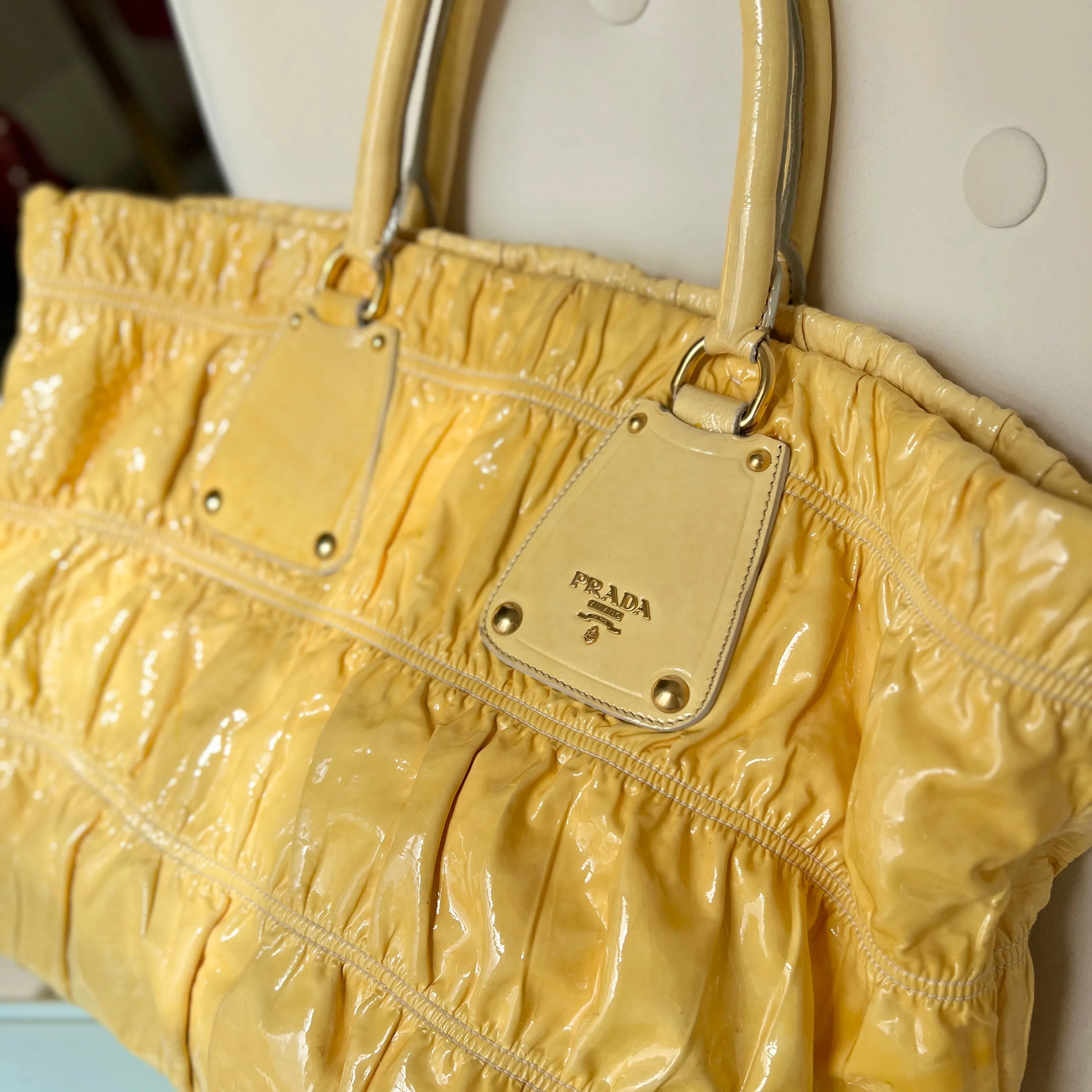 PRADA GLAC GAUFRE TOTE BAG