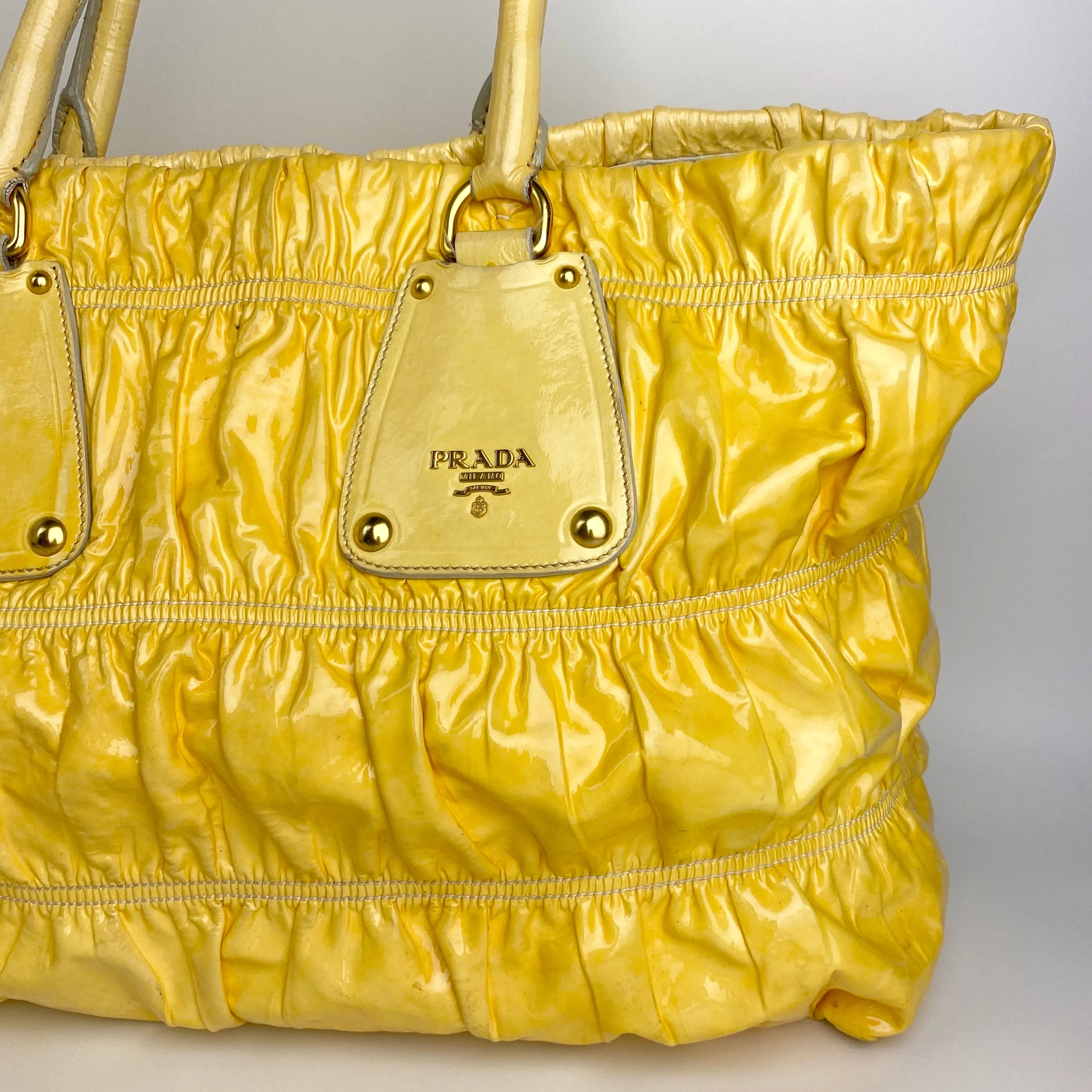 PRADA GLAC GAUFRE TOTE BAG