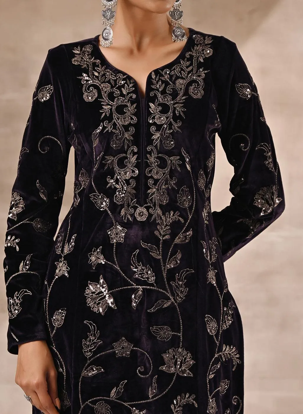 Purple Floral Velvet Kurta with Embroidery