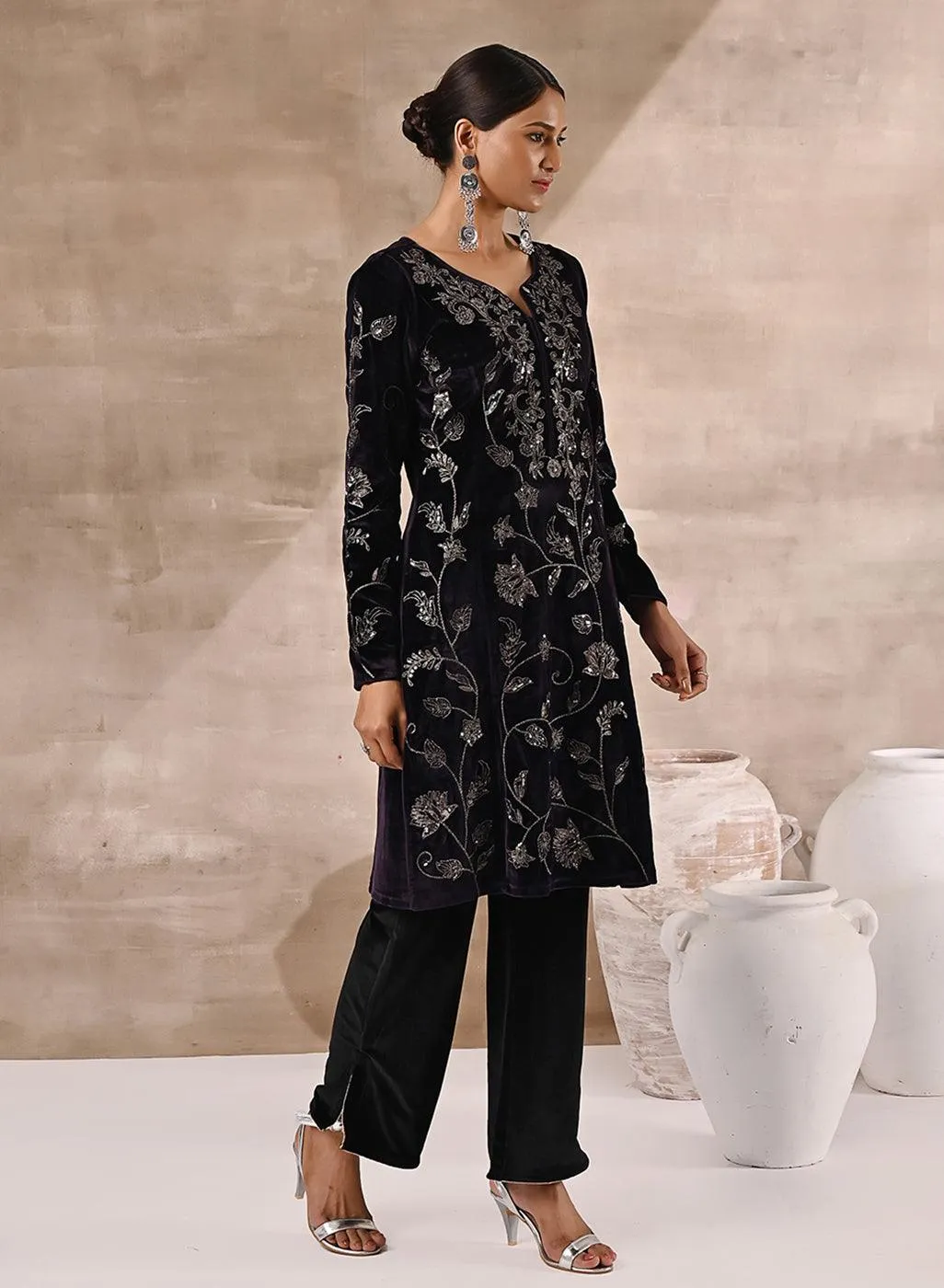 Purple Floral Velvet Kurta with Embroidery