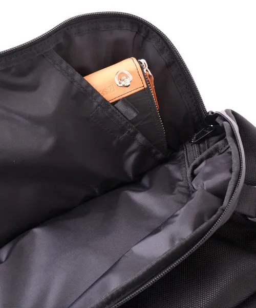 Seal expandable Shoulder bag (PS-153)