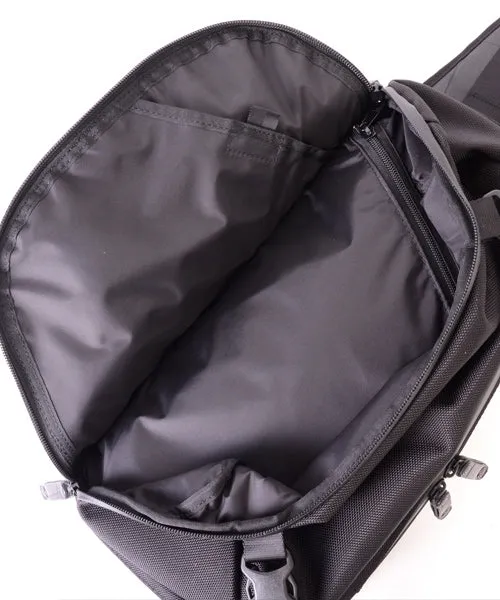 Seal expandable Shoulder bag (PS-153)