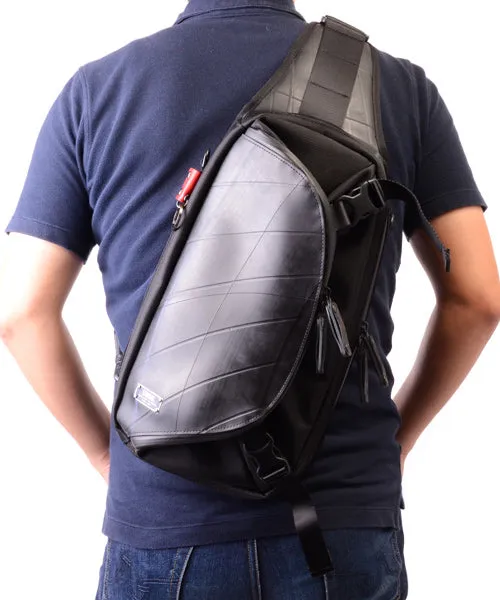 Seal expandable Shoulder bag (PS-153)